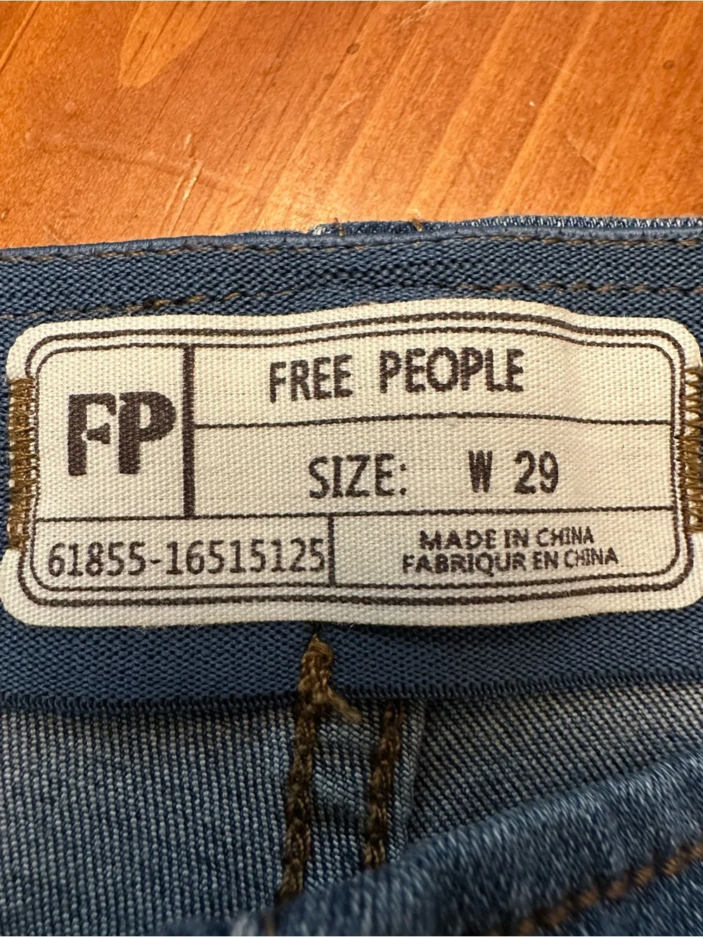 Free People Retro 70s Vibe Flare Jeans pull on knee dart boho